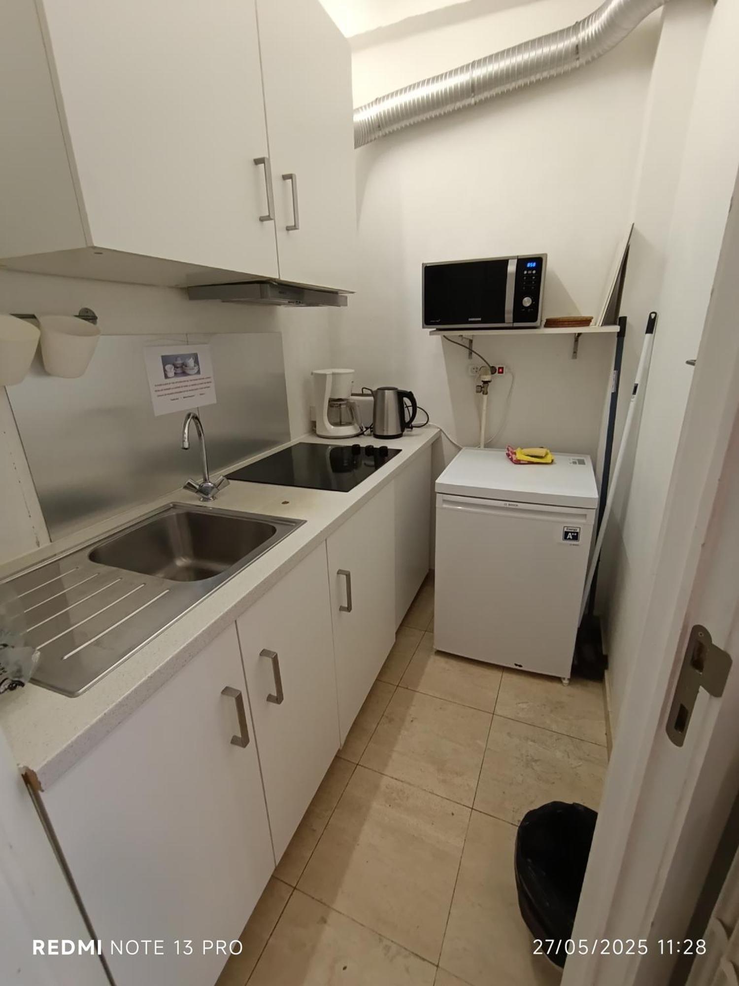 Center Ground Floor Apartment *
